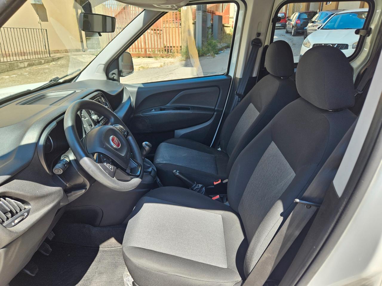 FIAT DOBLO' 1300 MJT 5 POSTI IVA COMPRESA KM CERTI