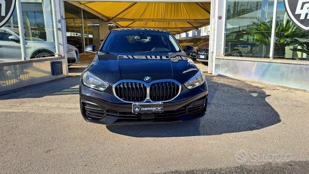 BMW 116 d 5p. Luxury i.e