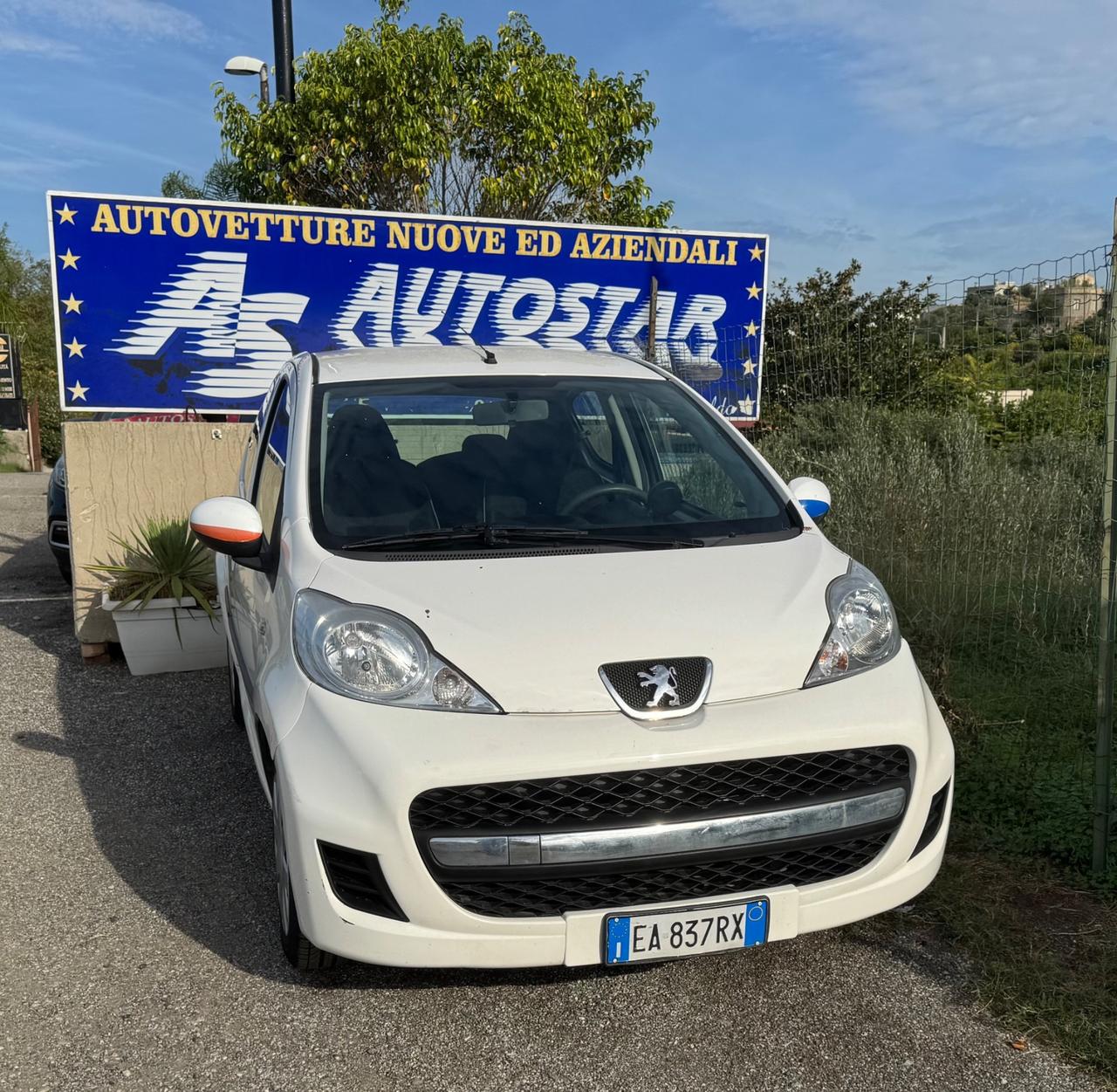 Peugeot 107 1.0 68CV 5p. Desir