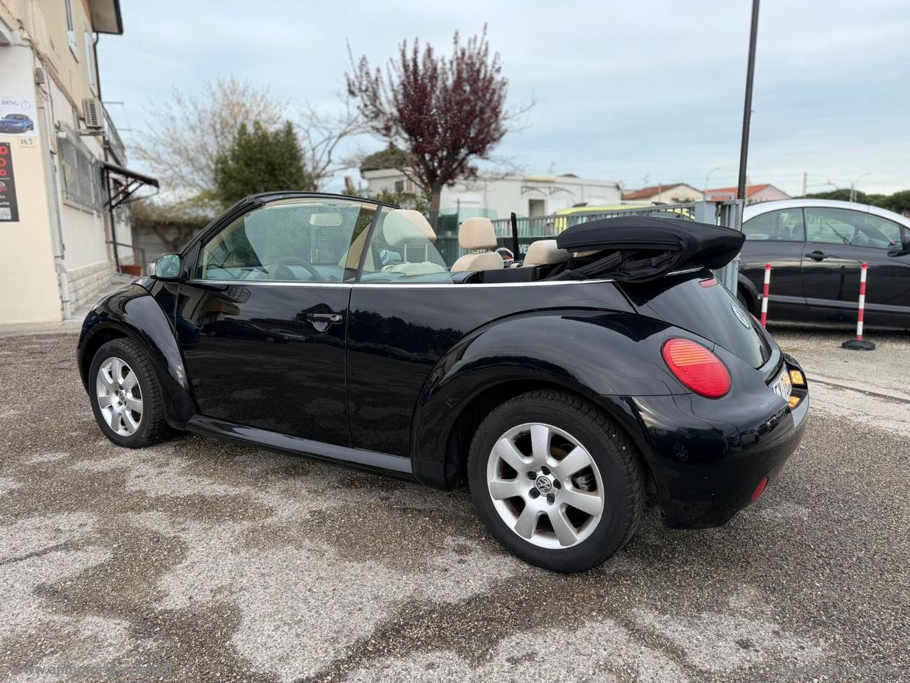 VOLKSWAGEN New Beetle 1.9 TDI 101CV Cabrio