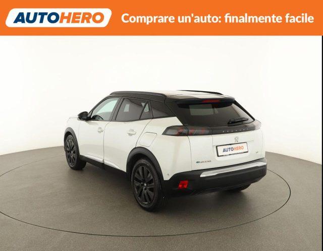 PEUGEOT 2008 motore elettrico 136 CV GT