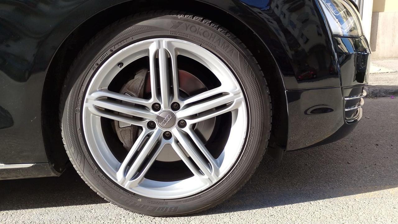 Audi A8 3.0 TDI 250 CV clean diesel quattro tiptronic