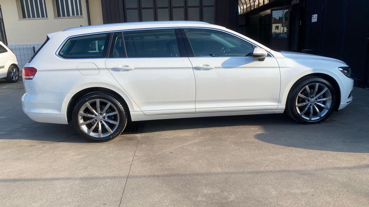 Volkswagen Passat Variant 2.0 TDI DSG Business BlueMotion Tech