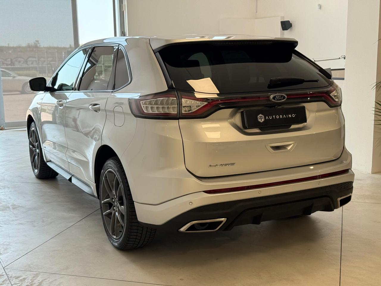 Ford Edge 2.0 TDCI 210 CV AWD S&S Powershift ST Line