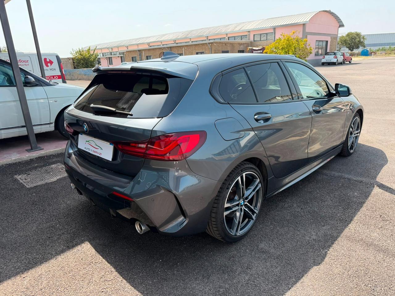 Bmw 118 118d 5p. Msport