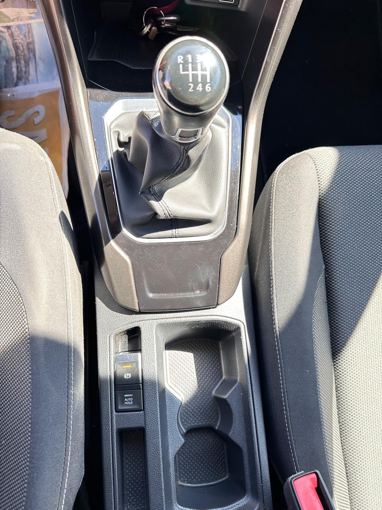 Volkswagen T-Roc 1.0 TSI B-Color -2018