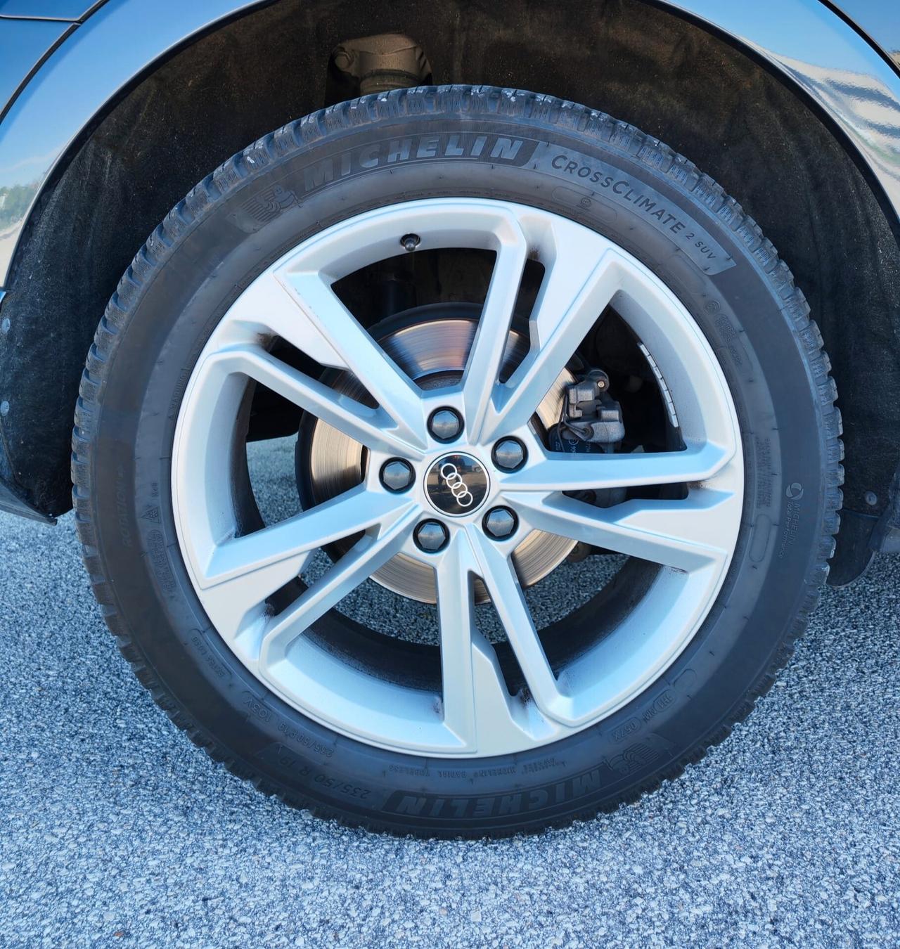 Audi Q3 SPB 35 TDI S tronic line edition