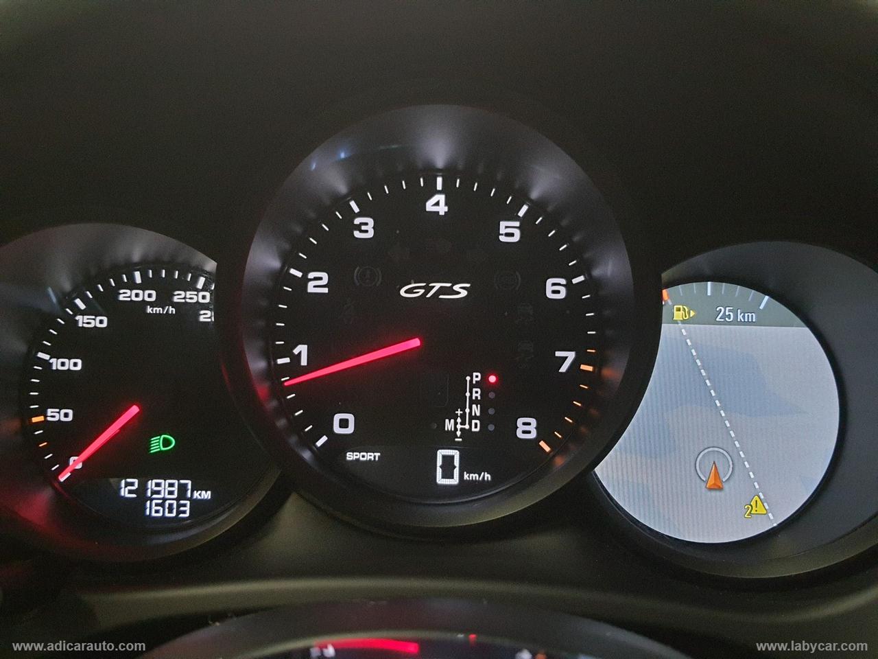 PORSCHE Macan 3.0 GTS