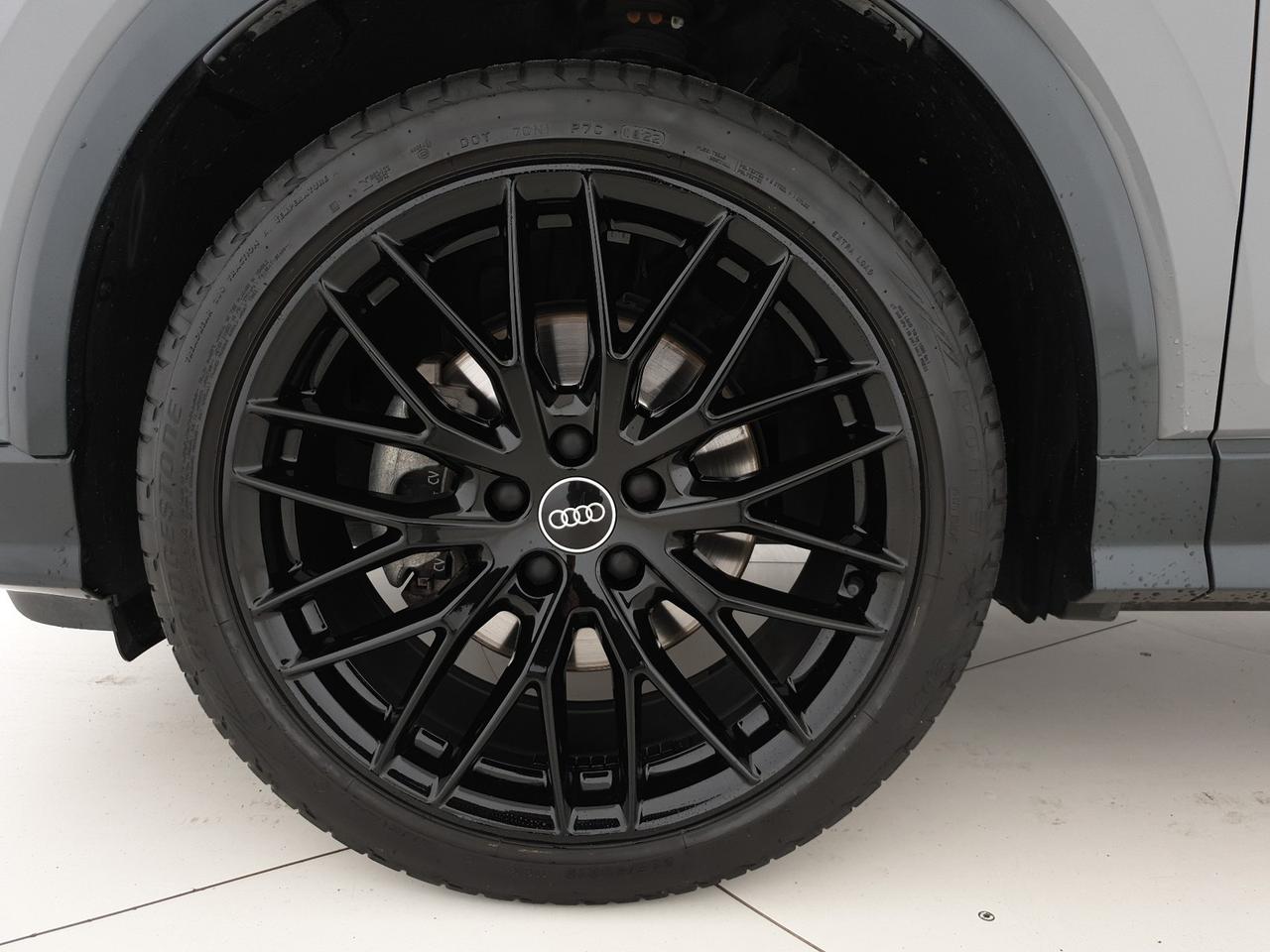 30TDI 116CV Identity Black