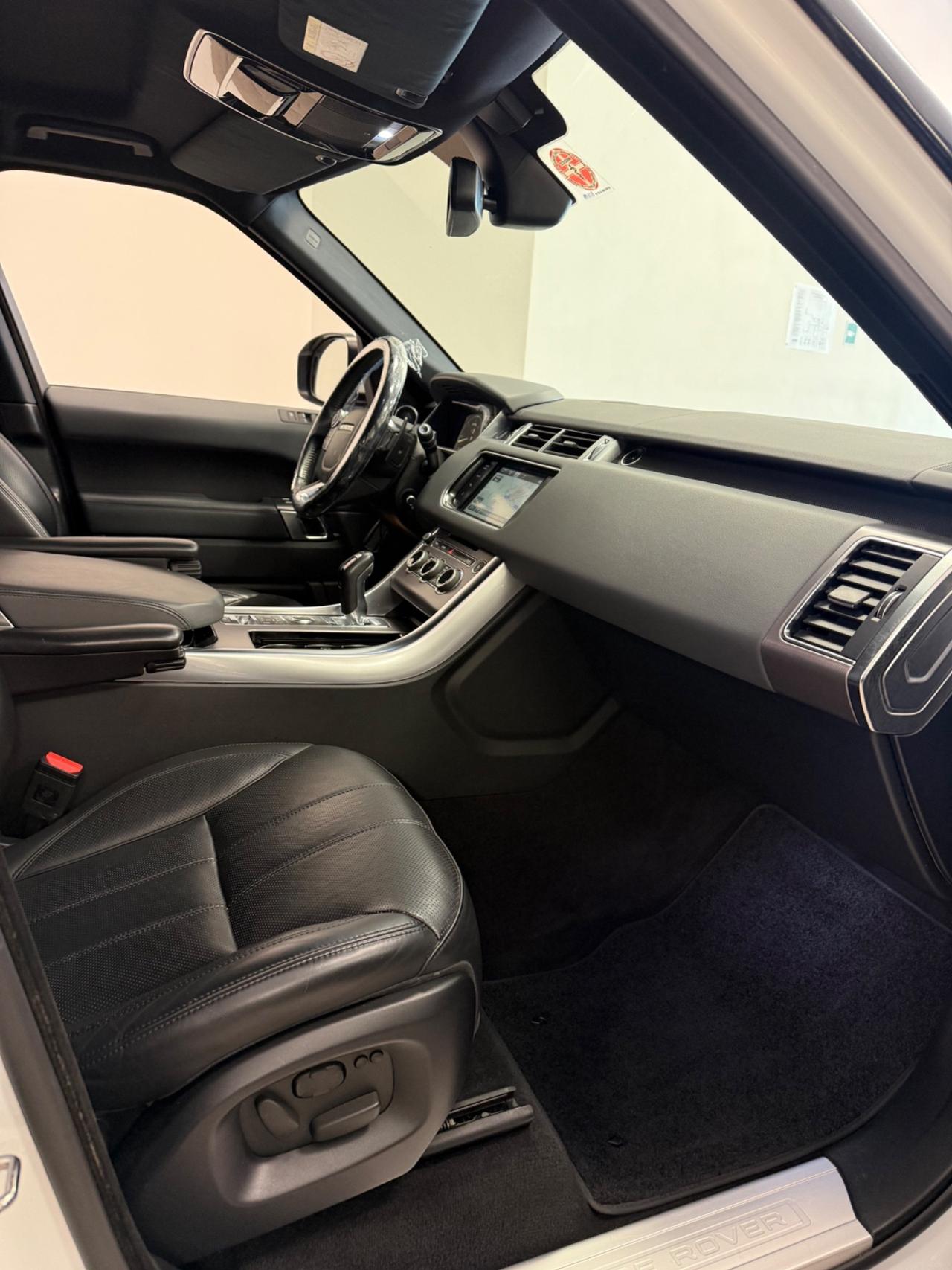 Land Rover Range Sport 3.0 TDV6 HSE Dynamic