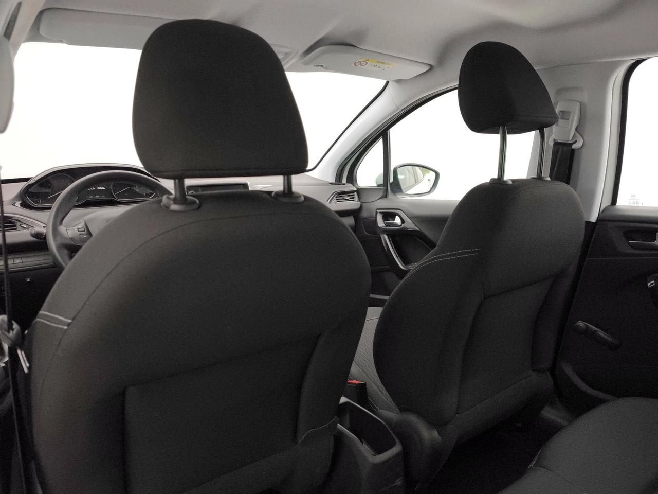 Peugeot 208 1.2 puretech Active s&s 82cv 5p neopatentat