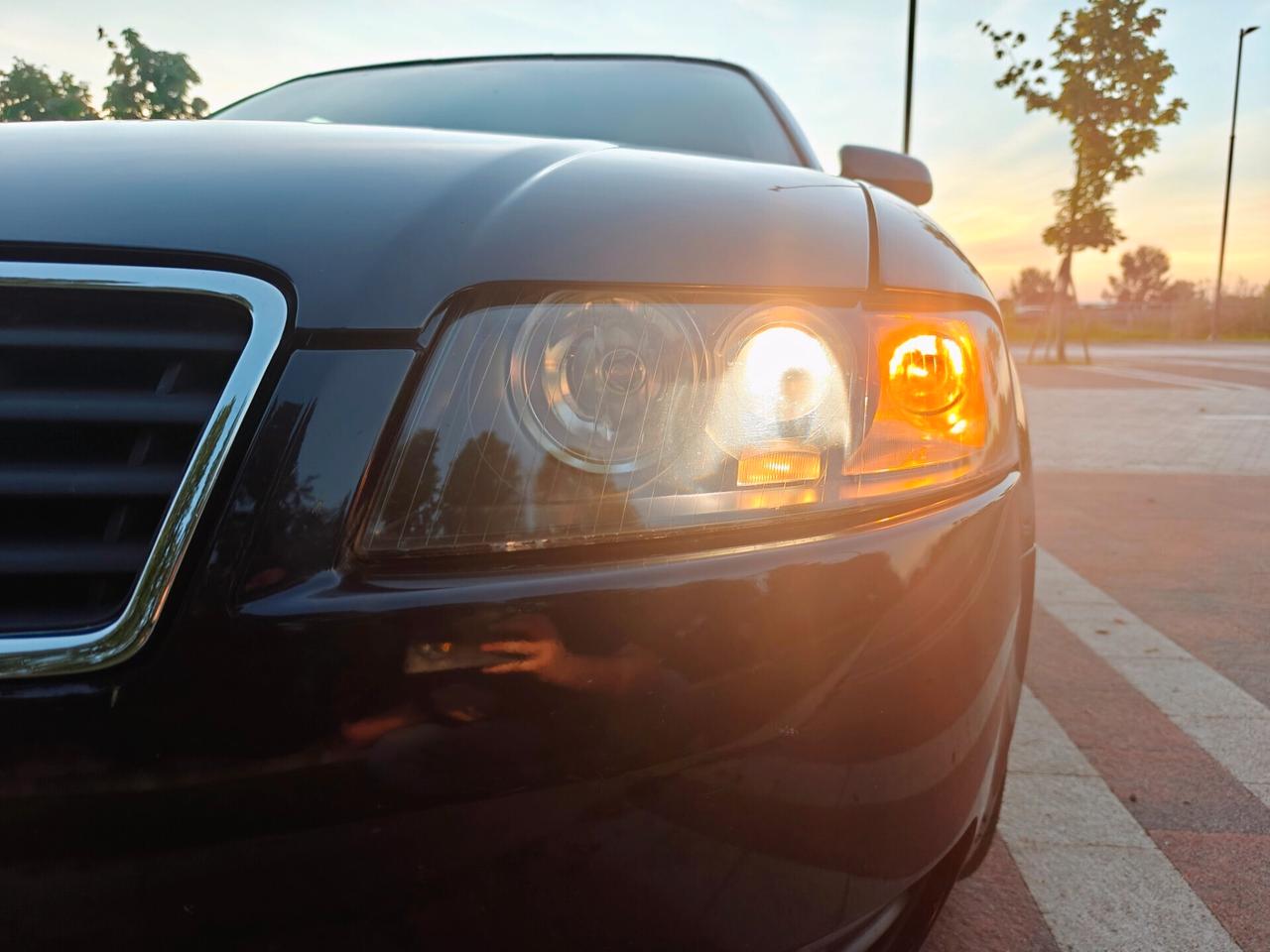 Audi A4 Cabriolet 2.5 v6 passaggio incluso