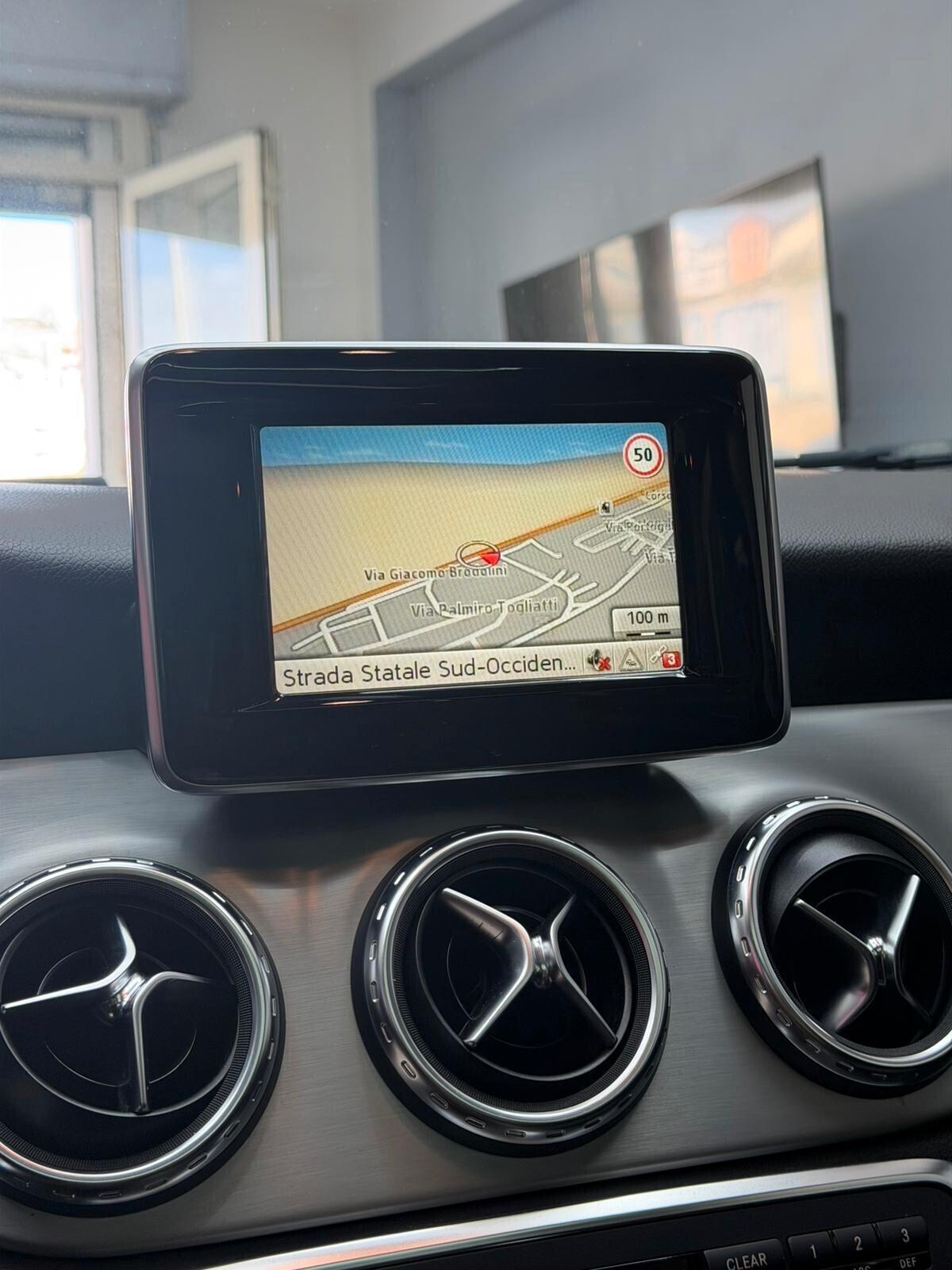 Mercedes-benz GLA 220 CDI Automatic Premium