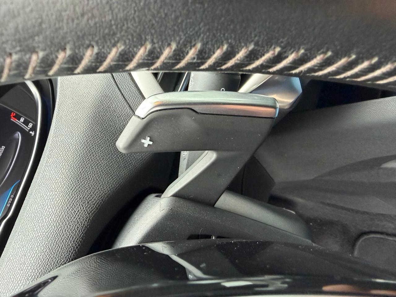 Peugeot 3008 BlueHDi 130 S&S EAT8 Allure