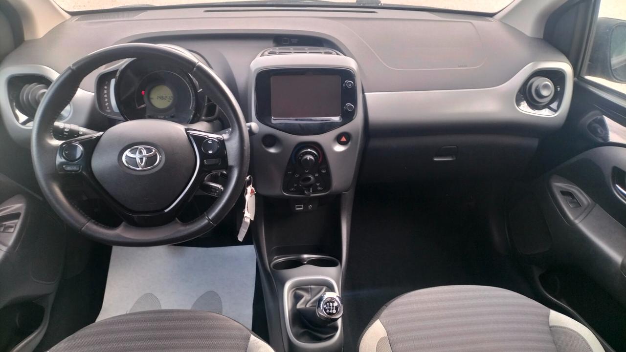 Toyota Aygo 1.0 VVT CV 5 porte *GPL ** PREZZO OUTLET