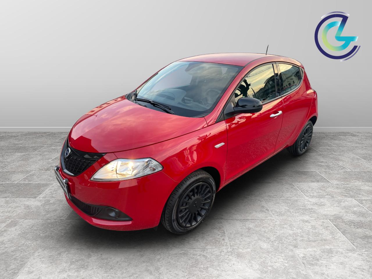 LANCIA Ypsilon III 2021 - Ypsilon 1.0 firefly hybrid Silver s&s 70cv