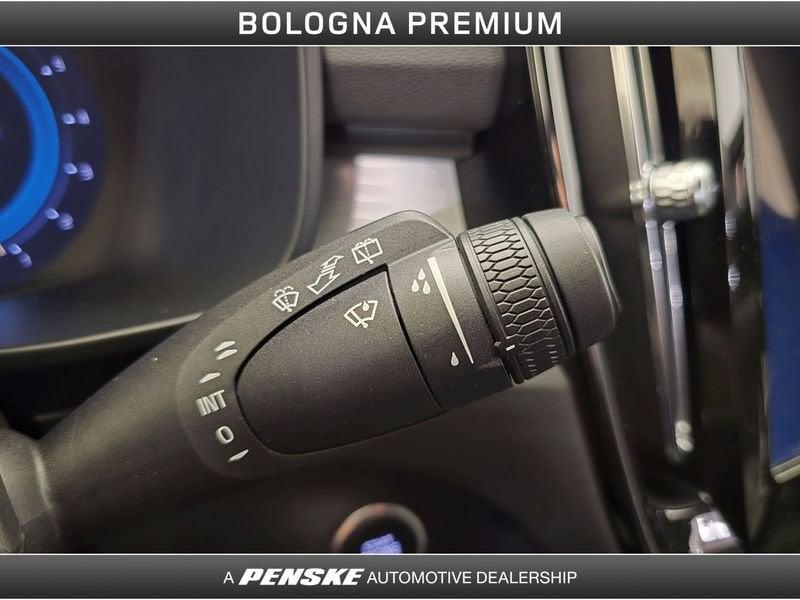 Volvo XC40 XC40 B3 automatico Core