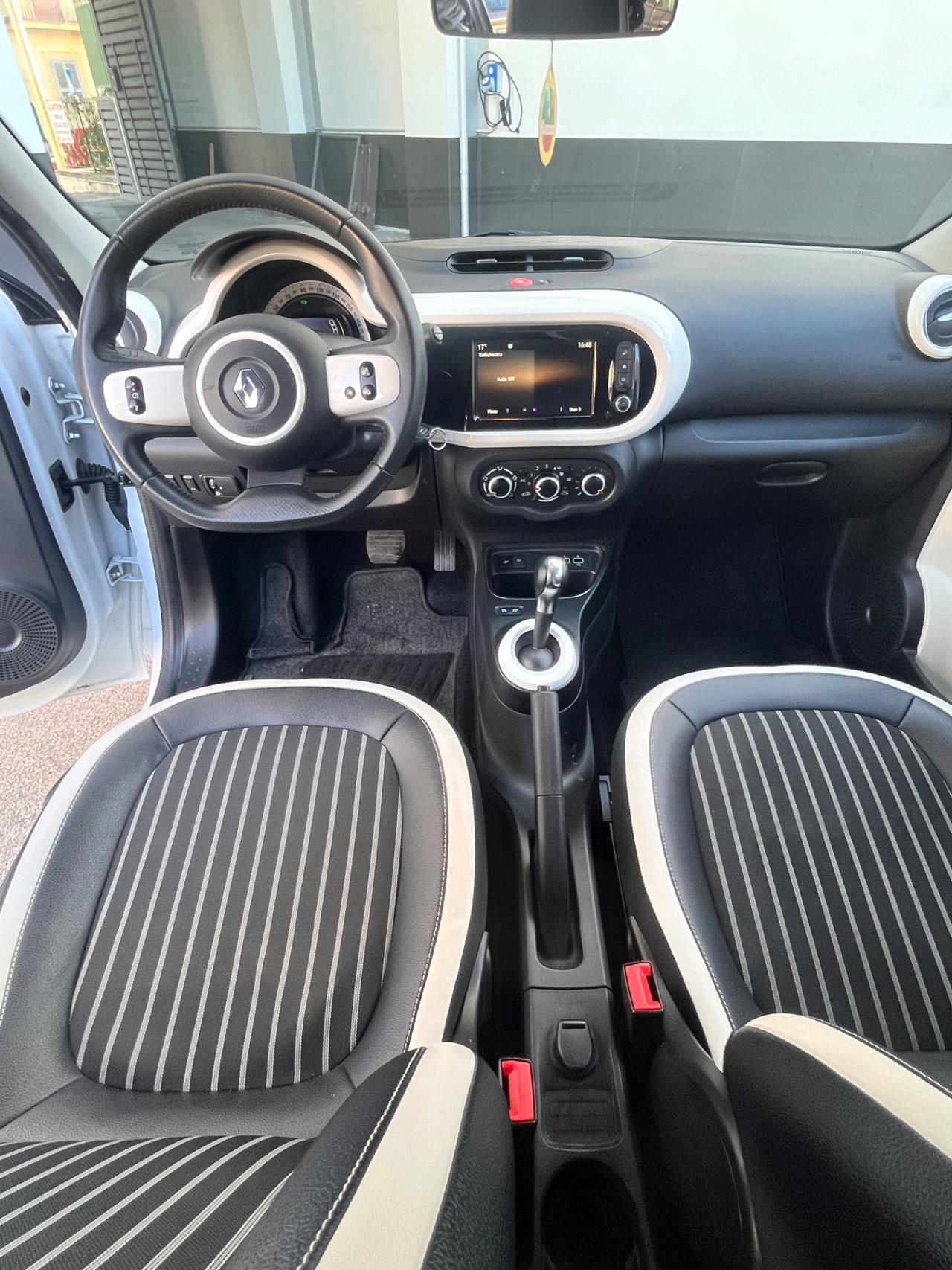 Renault Twingo TCe 95 CV EDC Intens