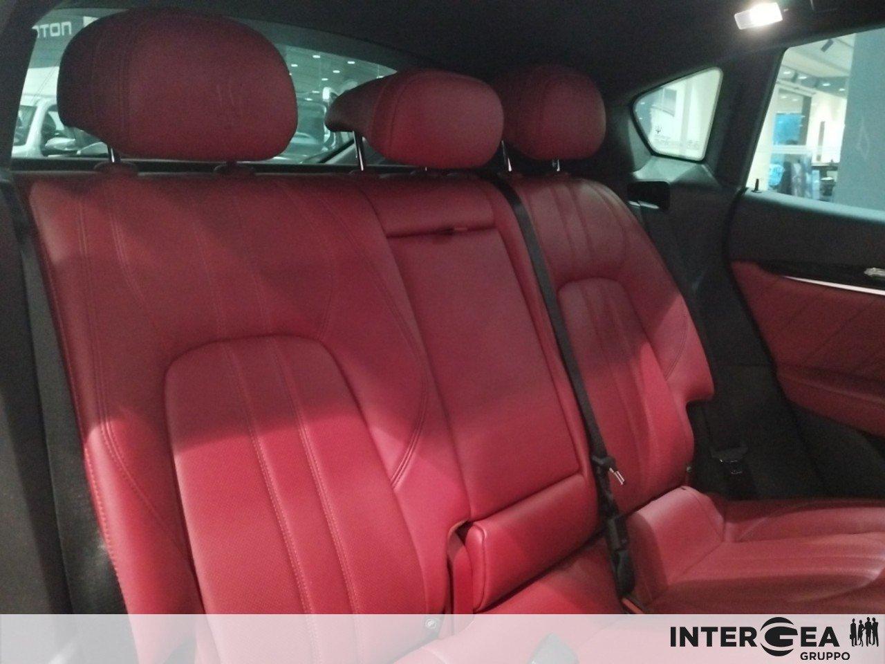 MASERATI Levante 2.0 mhev GT 330cv auto