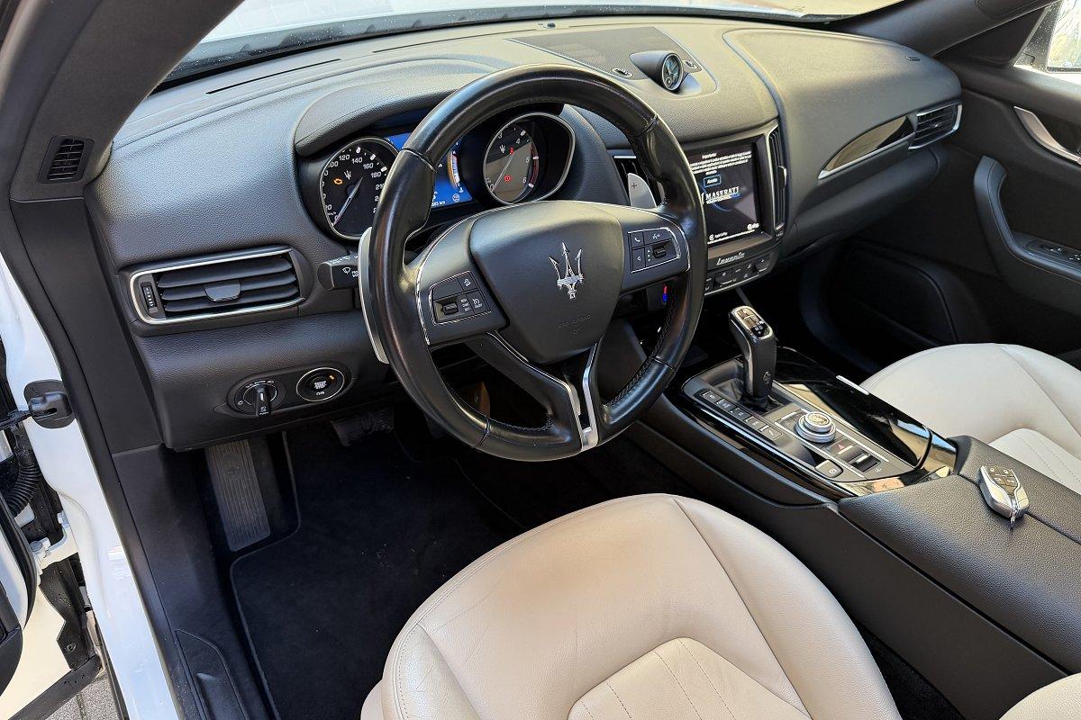 MASERATI Levante V6 Diesel AWD Granlusso