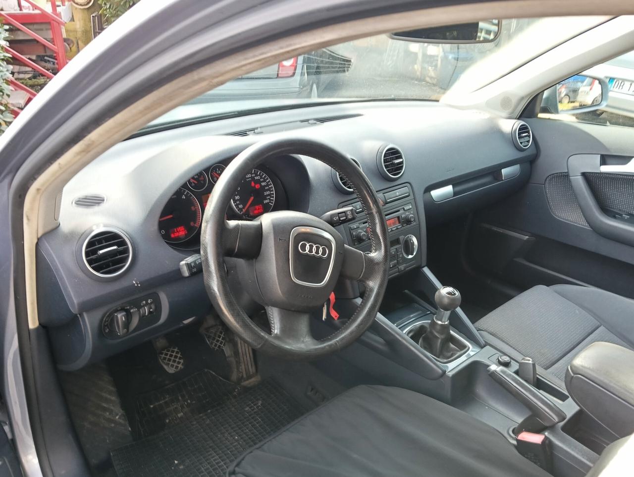 Audi A3 2.0 16V TDI Ambiente
