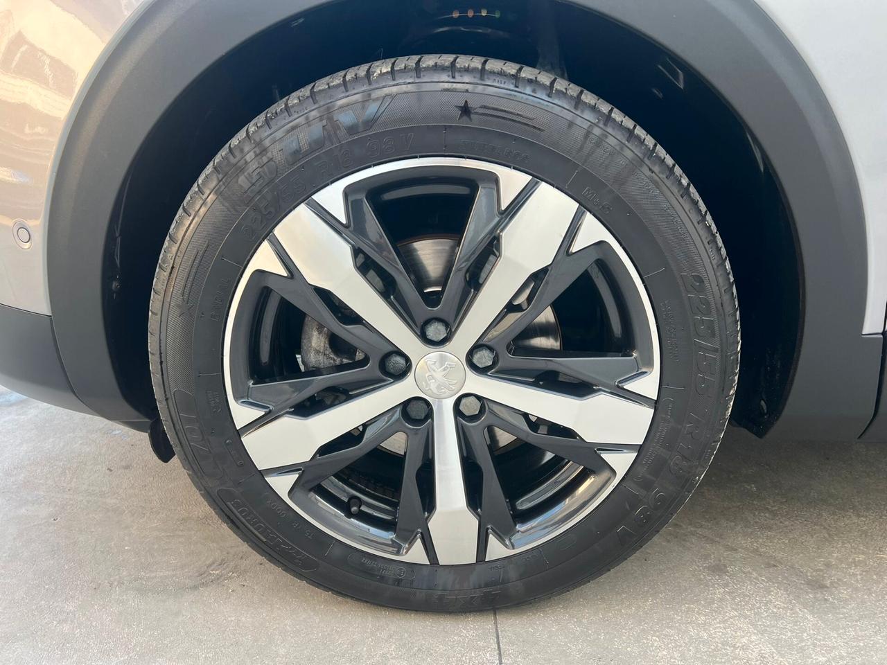 PEUGEOT 3008 1.5 BlueHDi 120CV 2018!!! ALLURE!!!