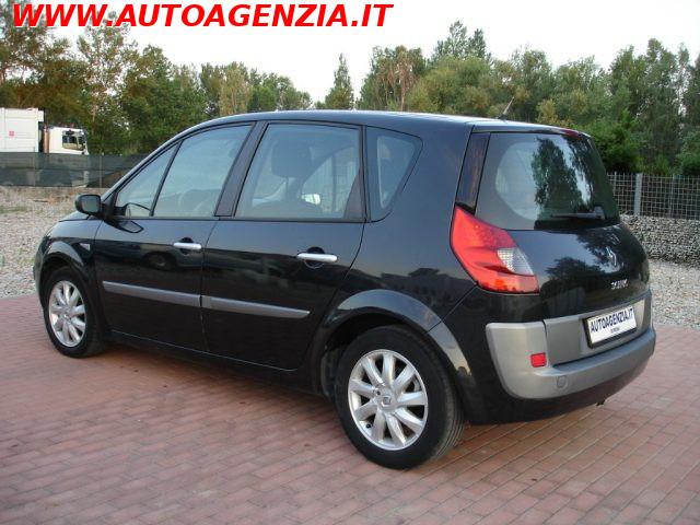 RENAULT Scenic 1.5 dCi/105CV Dynamique