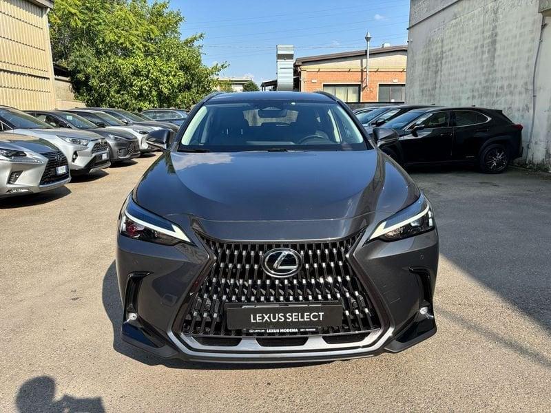 Lexus NX Hybrid Premium 4WD MY22