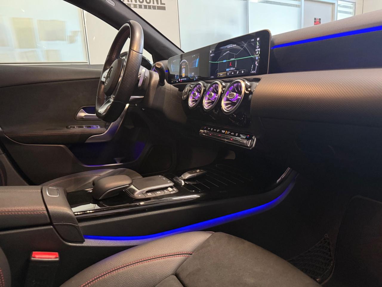 Mercedes-benz A 250 Premium Amg Night Edition