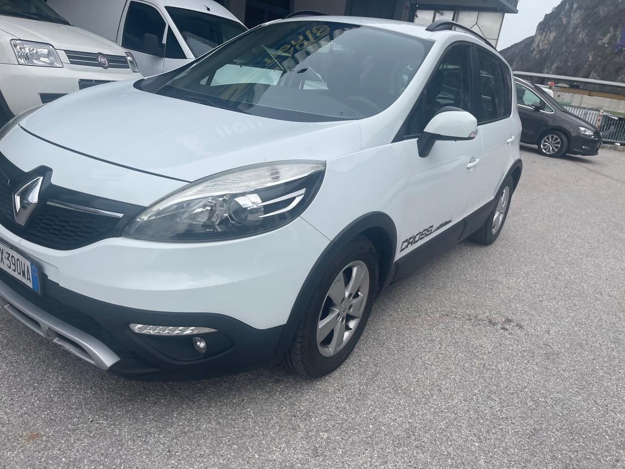 Renault Scenic Scénic XMod 1.5 dCi 110CV Start&Stop Bose