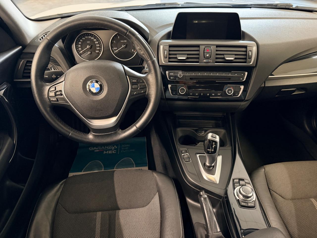 Bmw 116 116d 5p. Urban