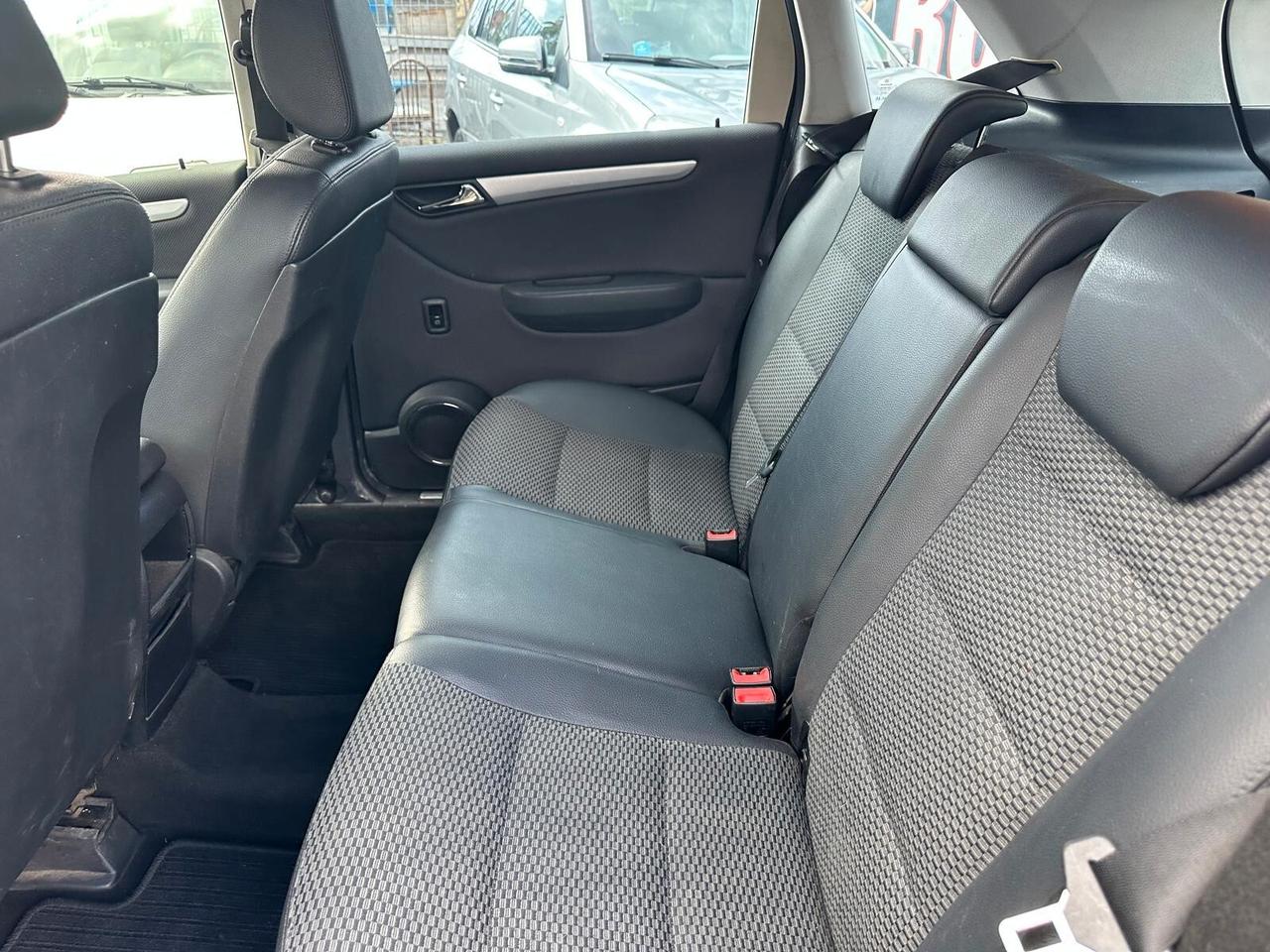 Mercedes-benz B 180 CDI Premium-06/2010