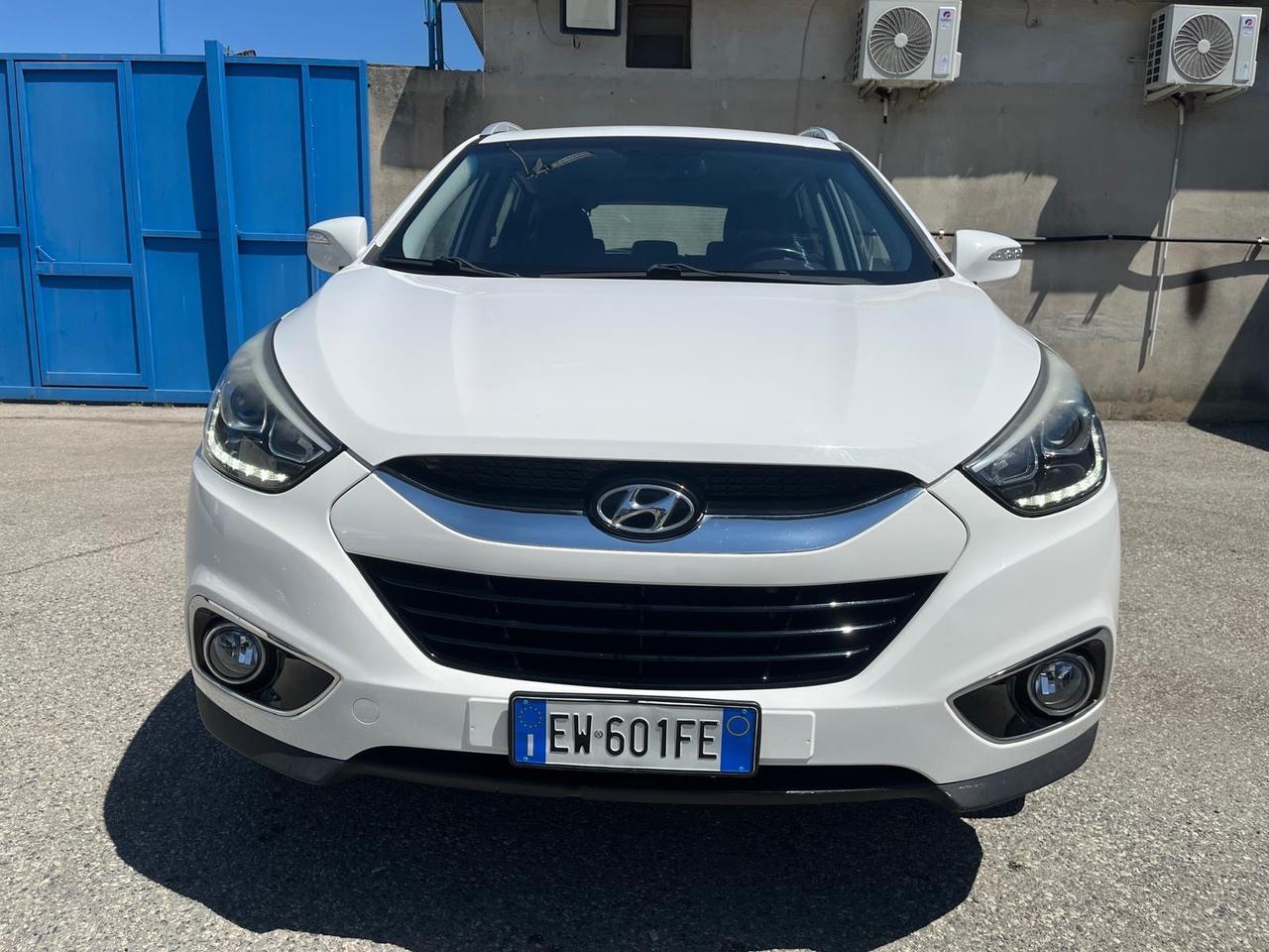 Hyundai iX35-1.7 crdi- full-2014