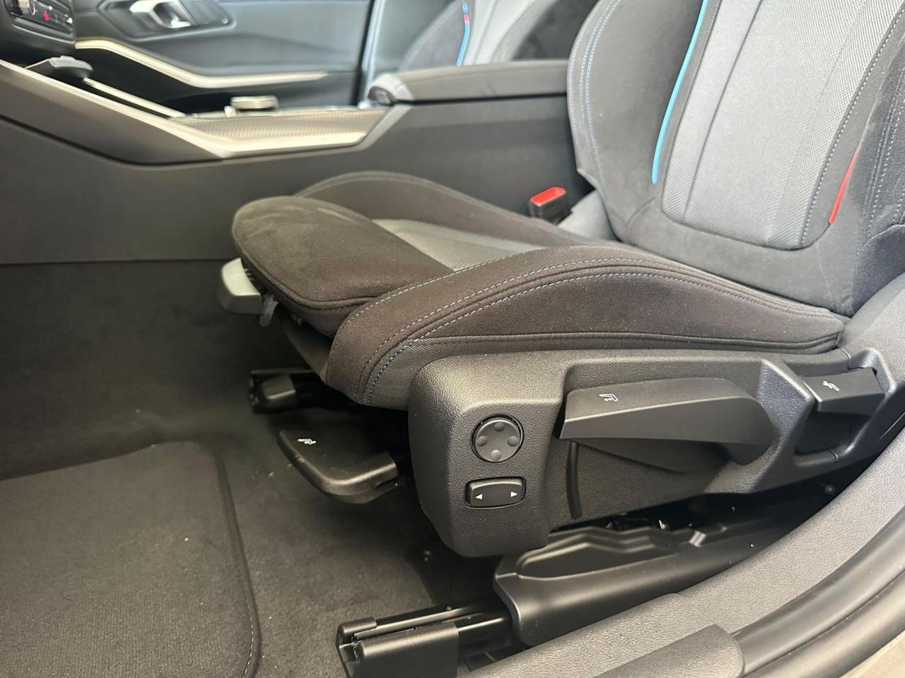 BMW Serie 3 Touring XDrive M-Sport Tetto Navi C.Lega19" PDC MSport M