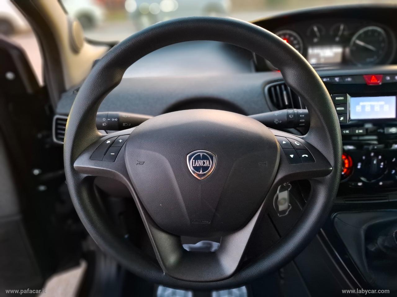 LANCIA Ypsilon 1.0 FireFly 5p.S&S Hybrid Silver