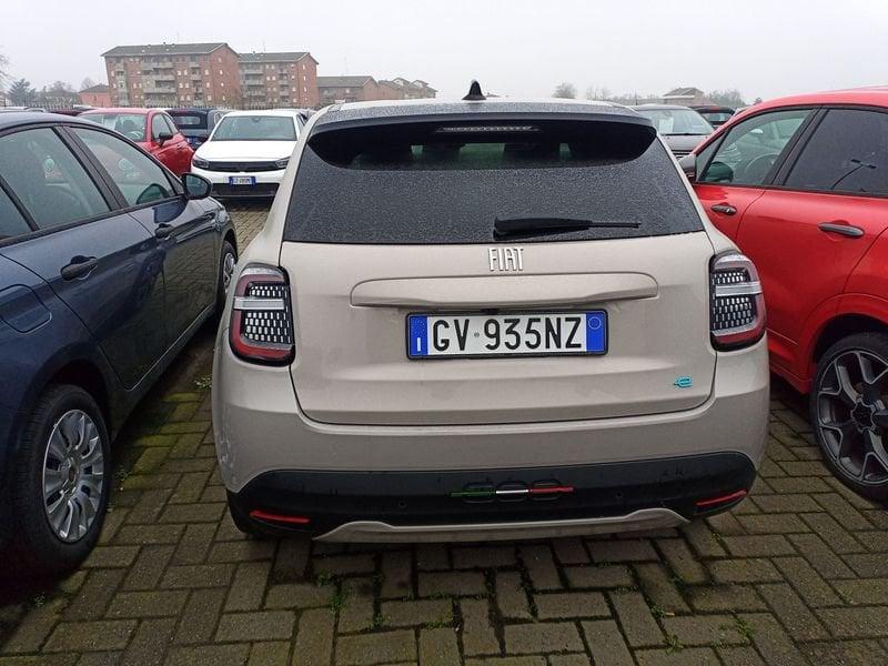 FIAT 600e Elettrica 156cv La Prima