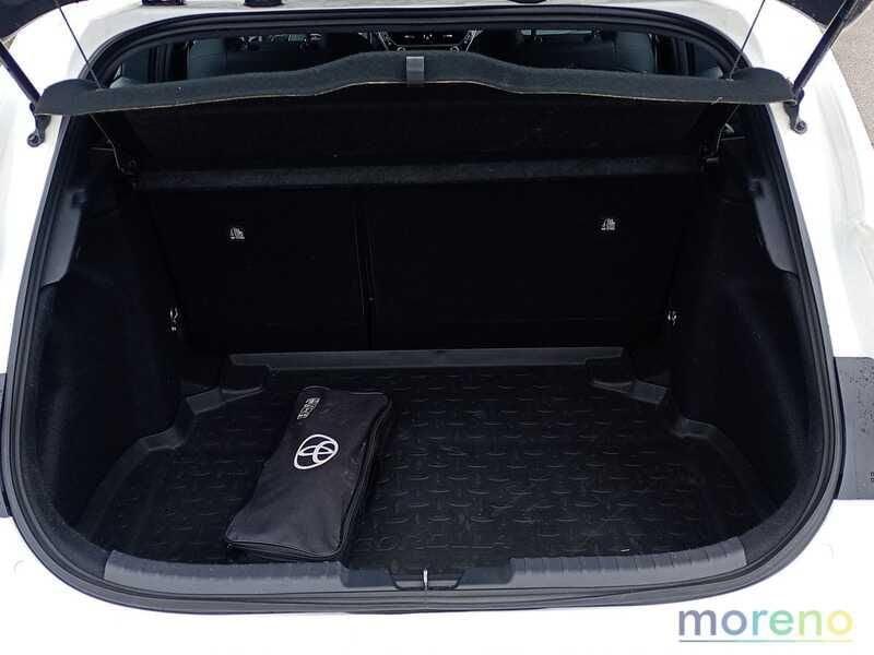 Toyota Corolla 1.8 Hybrid Active CVT