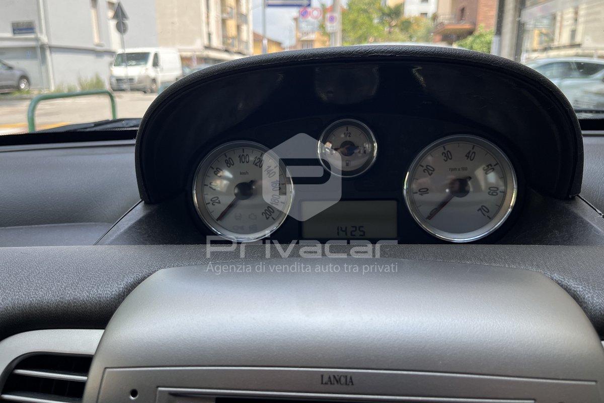 LANCIA Ypsilon 1.2 Argento