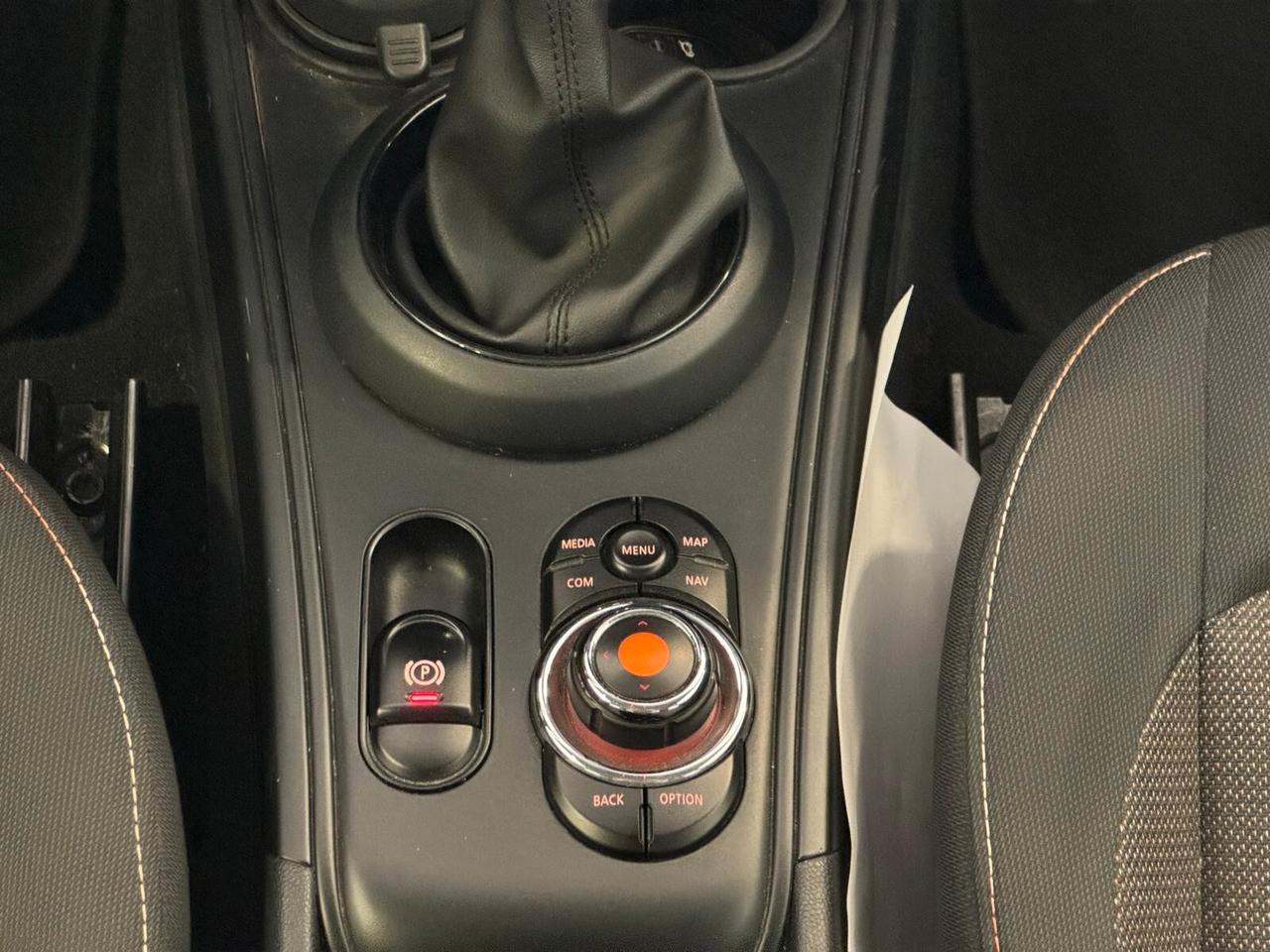 Mini Cooper SD Countryman 1.5 SE Hype ALL4 Automatica