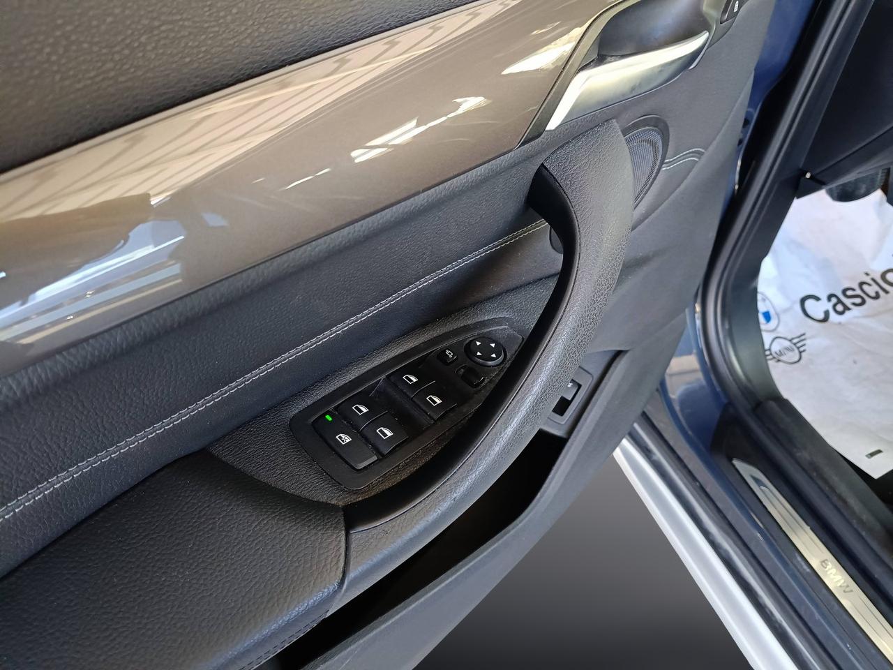 BMW X1 F48 - X1 xdrive18d xLine auto