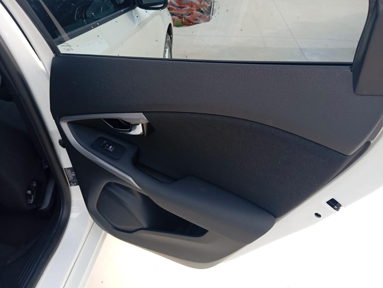 Volvo V40 " KM CERTIFICATI "