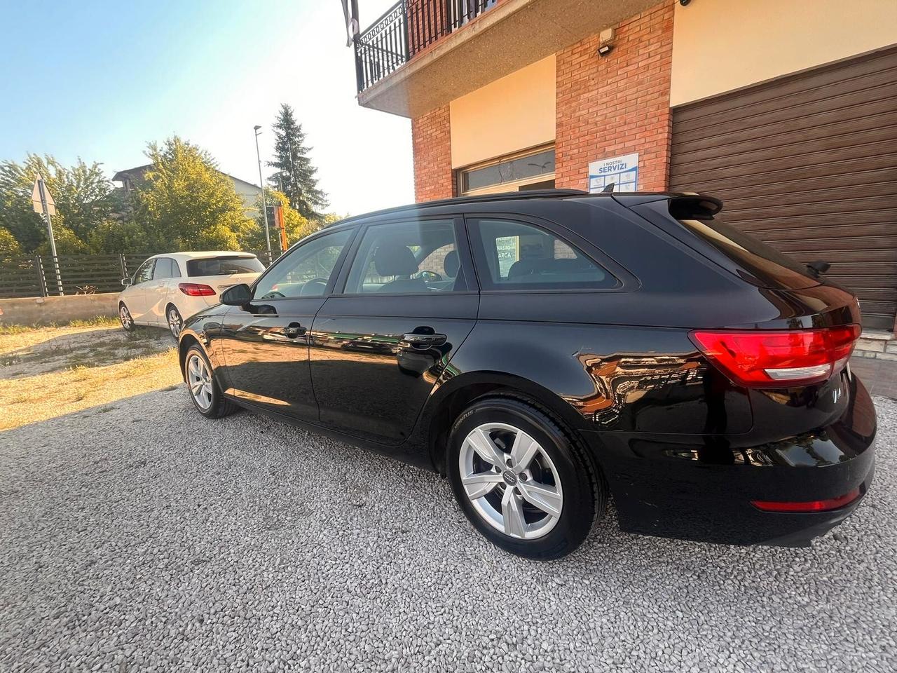 Audi A4 Avant 2.0 TDI 150 CV S tronic
