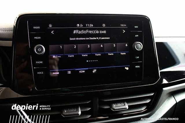 Volkswagen T-Roc 2.0 TDI DSG R-Line Facelift black