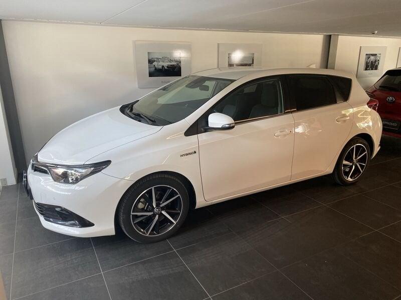 Toyota Auris 1.8 Hybrid Lounge