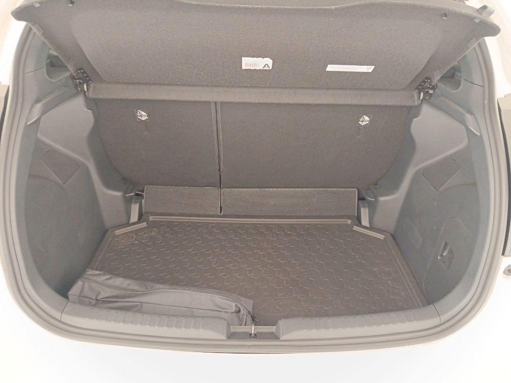 TOYOTA Yaris 4ª serie - Yaris 1.5 Hybrid 5 porte Lounge