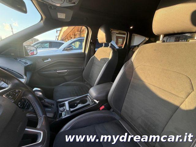 FORD Kuga 2.0 TDCI 180 CV S&S 4WD Vignale