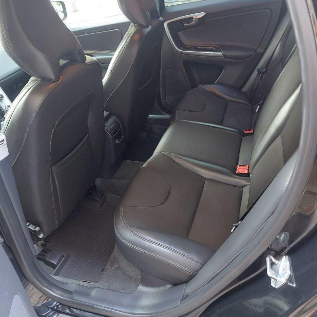 Volvo XC 60 XC60 D4 AWD Geartronic Kinetic