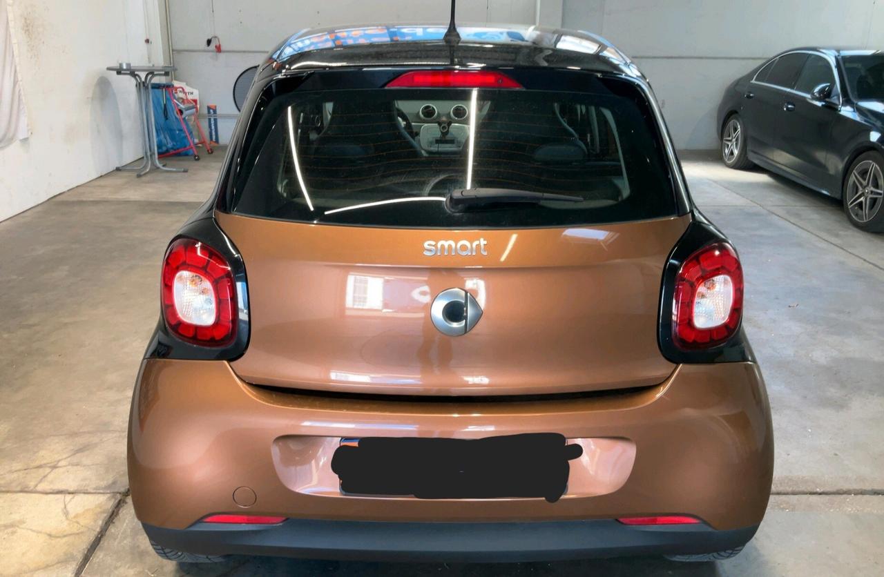 Smart ForFour 70 1.0 Prime