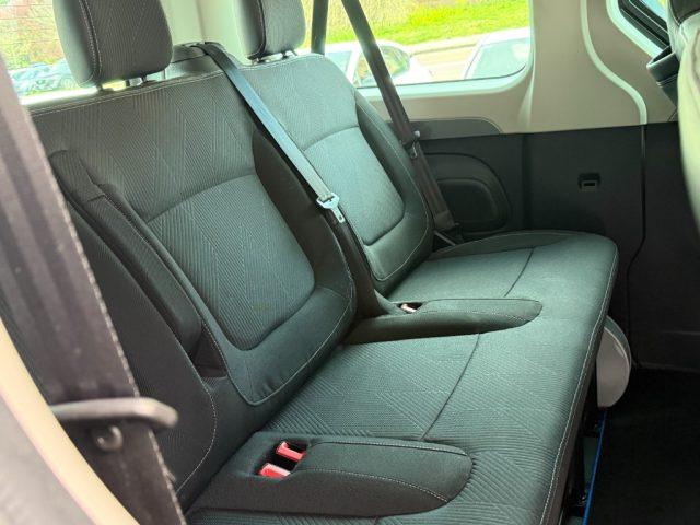 RENAULT Trafic BluedCi 150CV PC-TN Equilibre 9 POSTI 3.300 KILOME