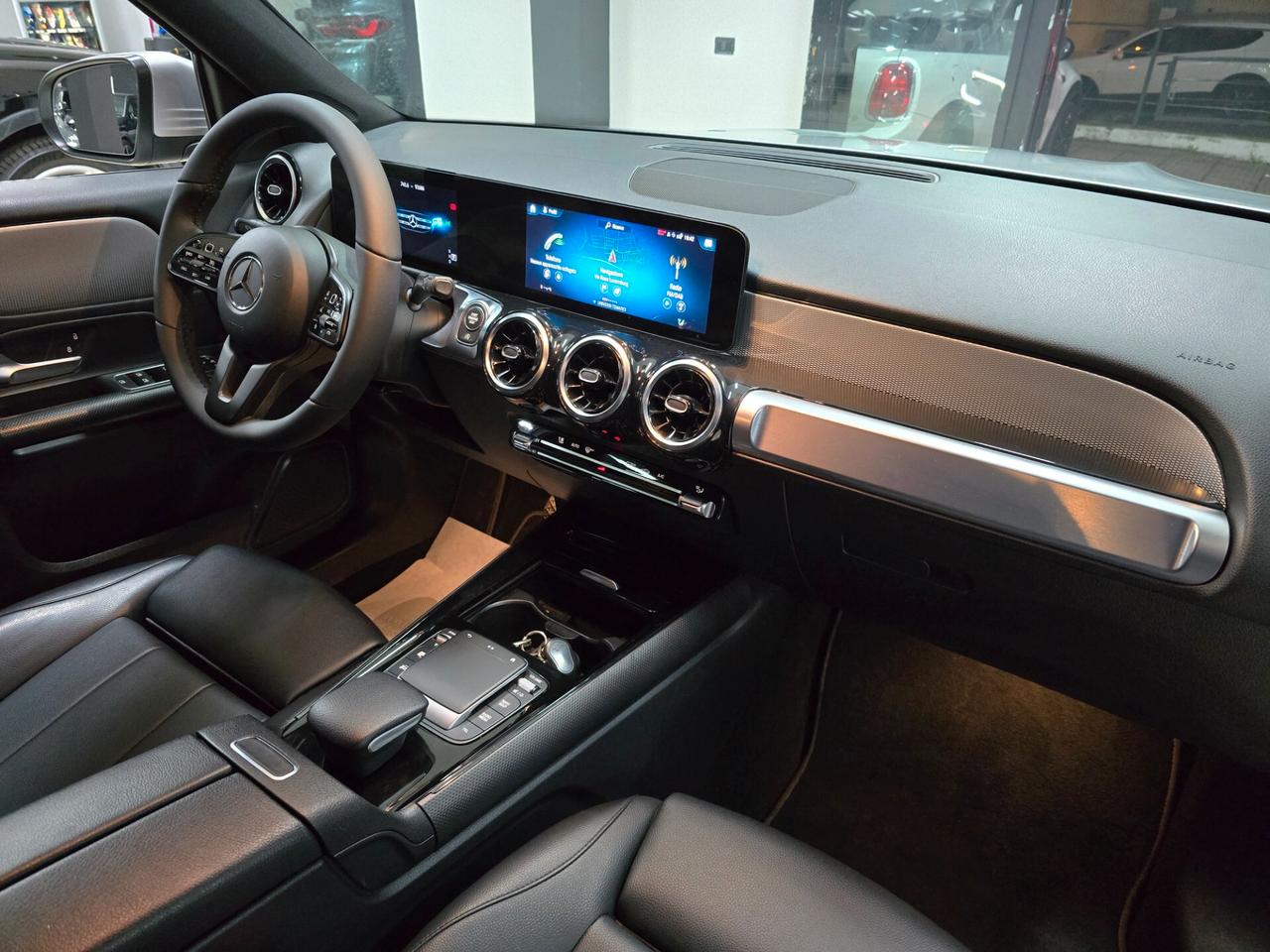 Mercedes-benz GLB 180 d Automatic Sport